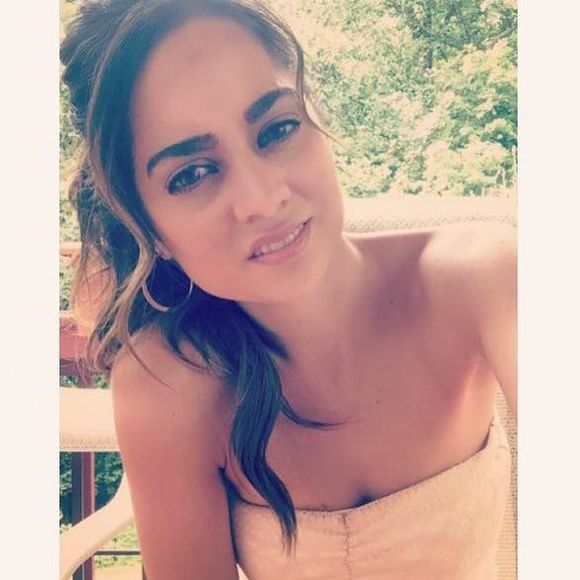 Meet your Posher, Christina - Picture 1 of 1