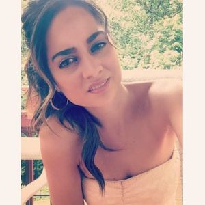 Meet your Posher, Christina