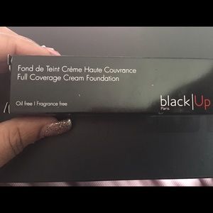 Black up Foundation Hc15