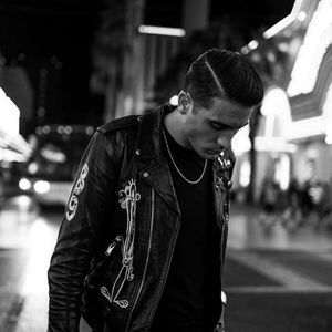 Meet your Posher, Sosh