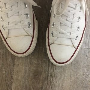 White low top converse