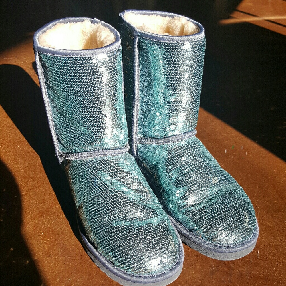 UGG sparkle boots, Ice Blue