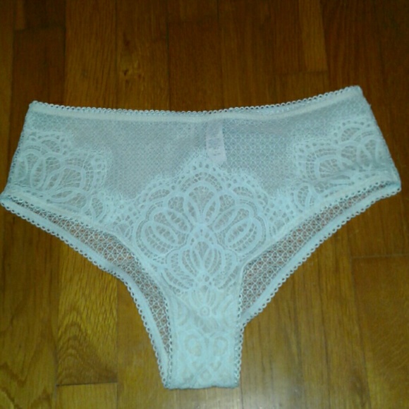 NWT! White high-waisted panties, size medium! - Picture 1 of 4