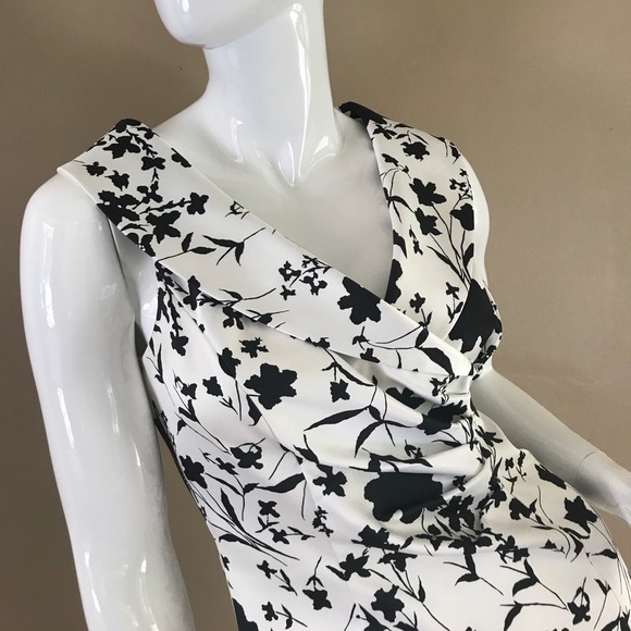 ❗️SOLD‼️ 🖤Kay Unger💋sleeveless cocktail dress - Picture 3 of 4