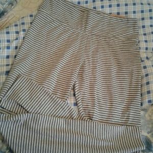 NWT AE stripped leggings