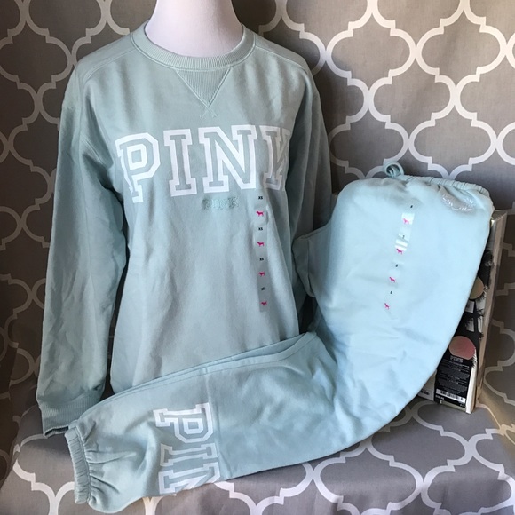 NWT VS PINK campus crew matching skinny pant