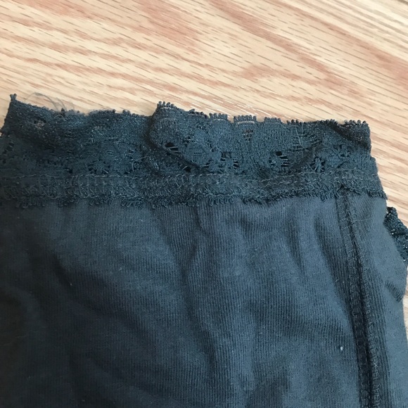Abercrombie Grey Lace Bottom Leggings - Picture 2 of 3