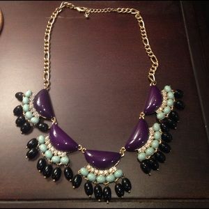 Statement necklace