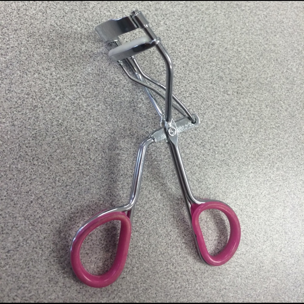 New Eyelash Curler