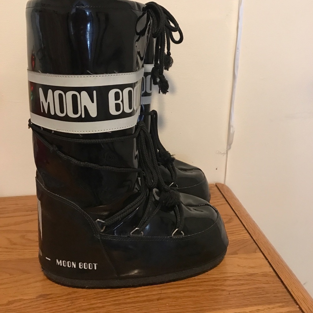 Black Moon Boots (Used)