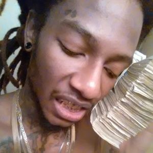 Meet your Posher, Marcedes