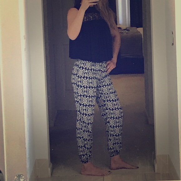 Super thin comfy pants - Picture 3 of 4