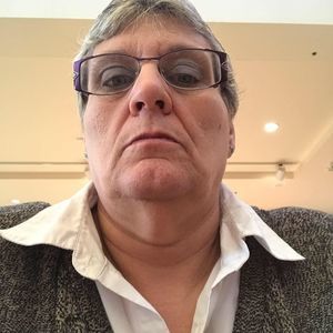 Meet your Posher, Sharon