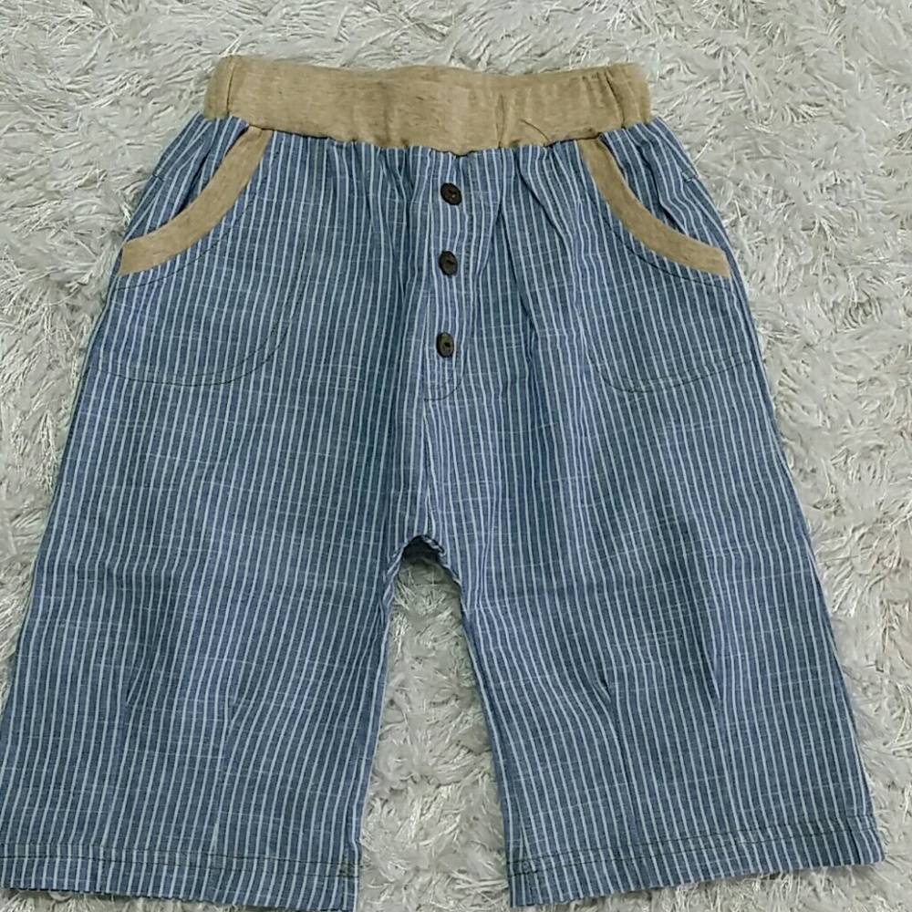 LAST ONE***Chambray pin stripes shorts. Kids  :)