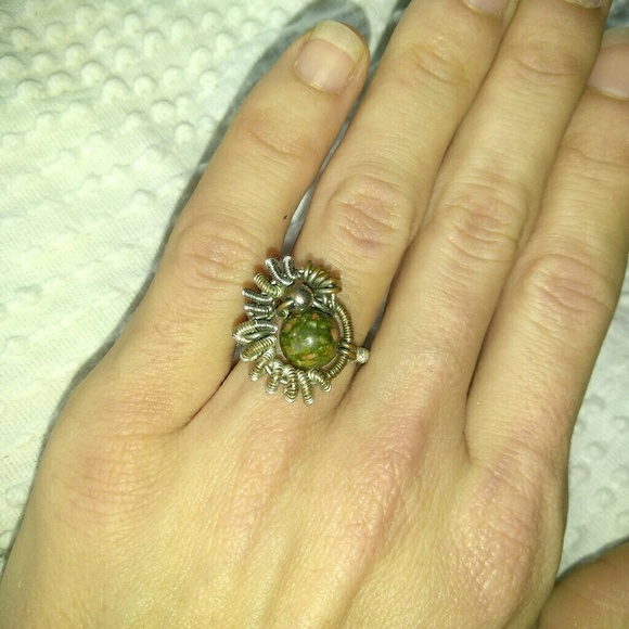 Meet your Posher, Alicia - Picture 2 of 4