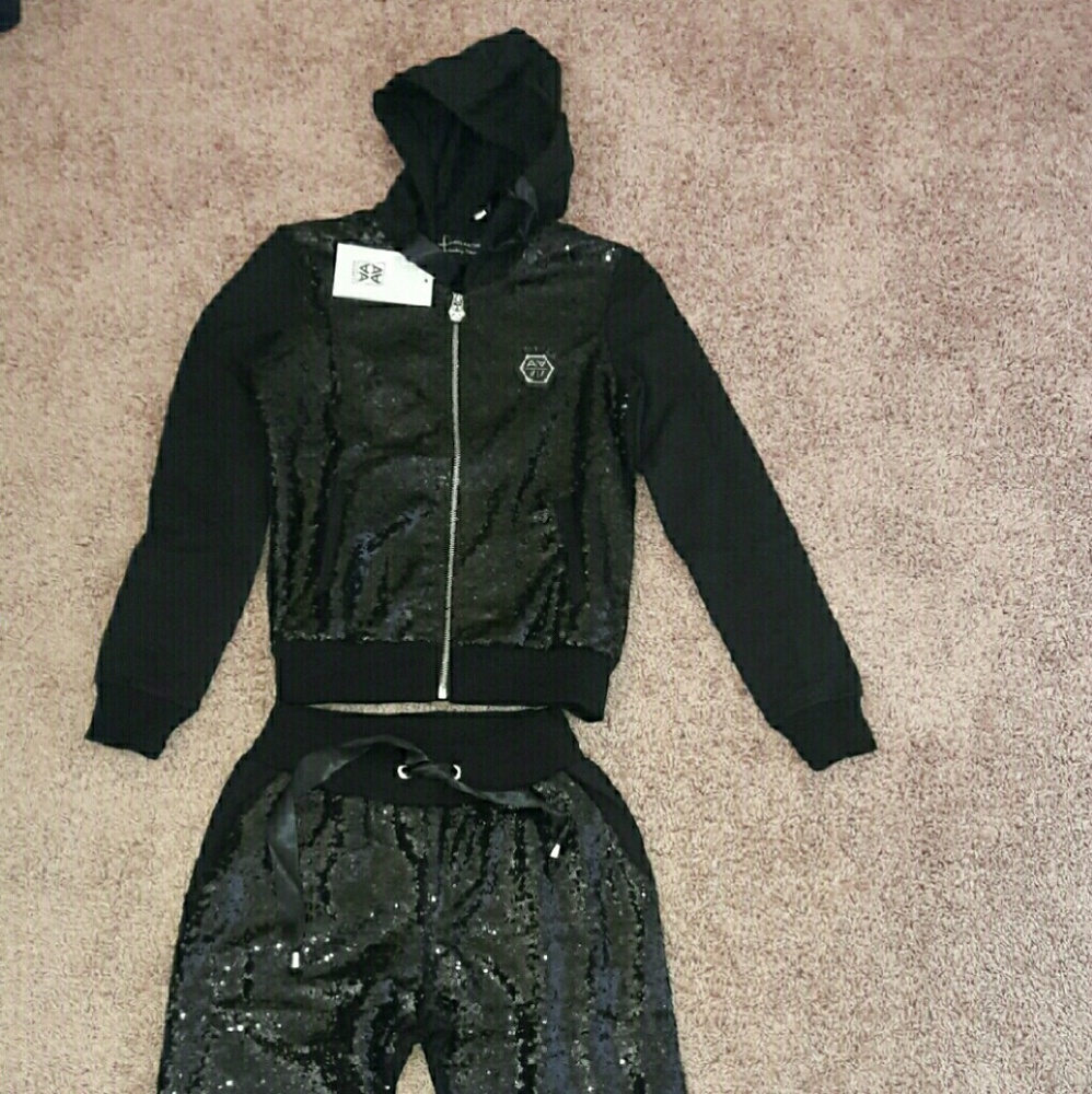 Shiny woman suit