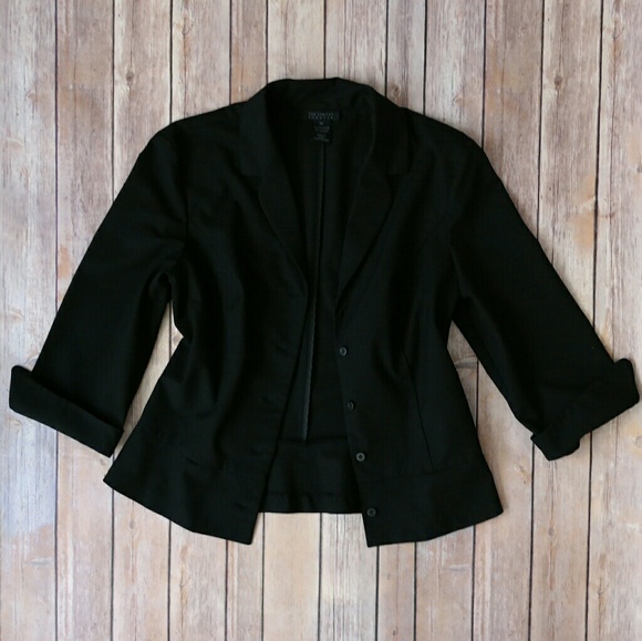 The Limited Jackets & Blazers - 🌴 3/$15 🌴 Black Blazer from The Limited