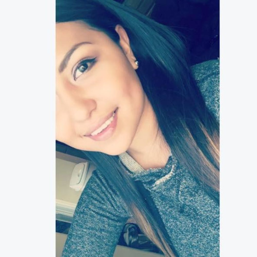 Meet your Posher, Marina