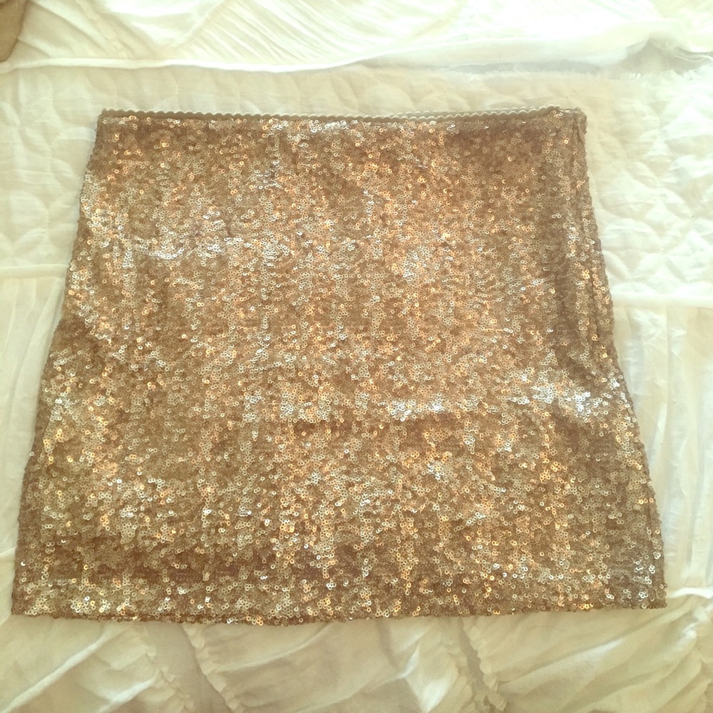 Gold sequin mini skirt