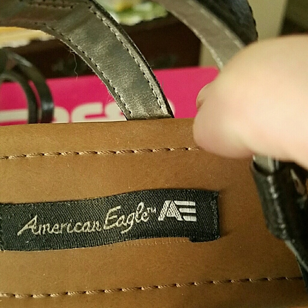 Sandals - Picture 3 of 3