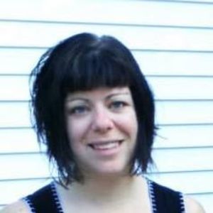 Meet your Posher, Emelia