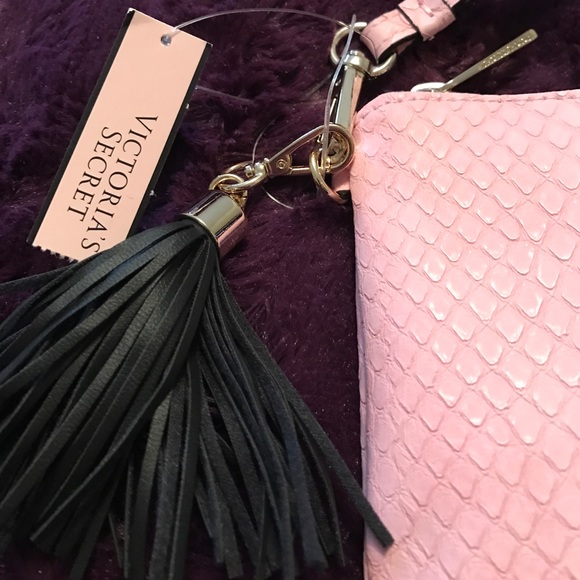 Victoria's secret clutch/wristlet, pink Python - Picture 3 of 4