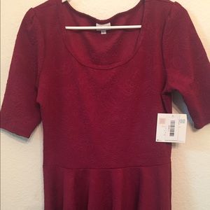 L Nicole beautiful print :)