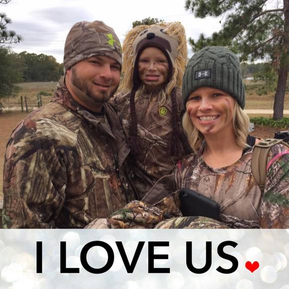 Meet your Posher, Tiffany - Picture 1 of 1