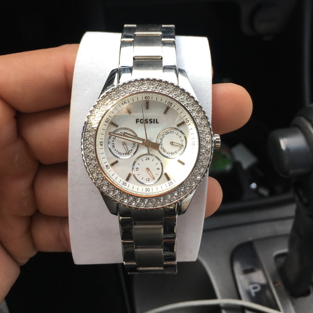 WOMENS FOSSIL WATCH