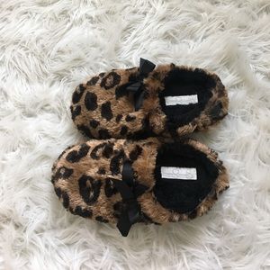 Jessica Simpson slippers