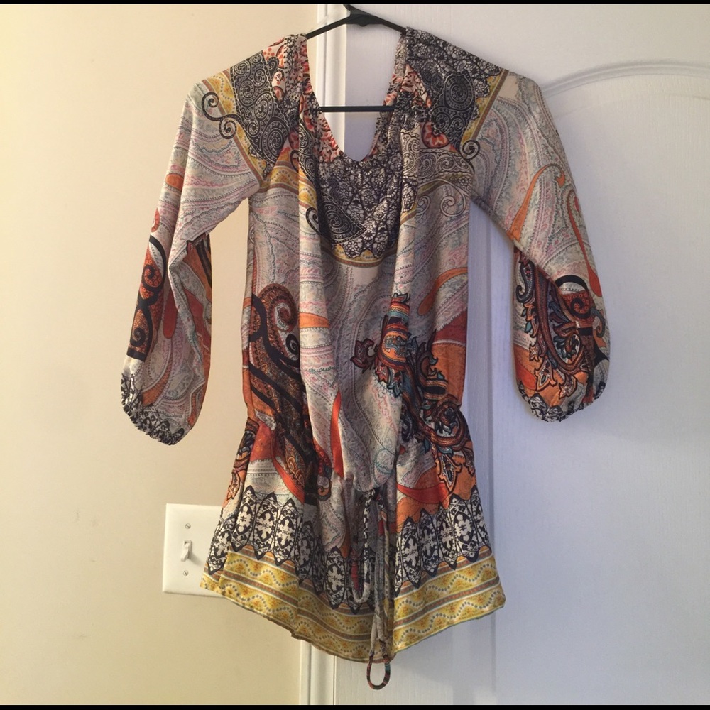 Off the shoulder boutique top