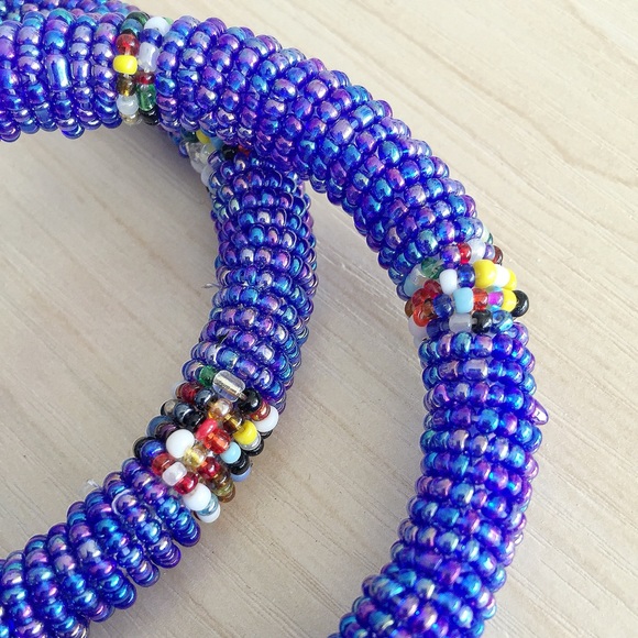 ✨AUTHENTIC Ethnic Beaded Handmade Bracelets ✨ - Picture 2 of 3