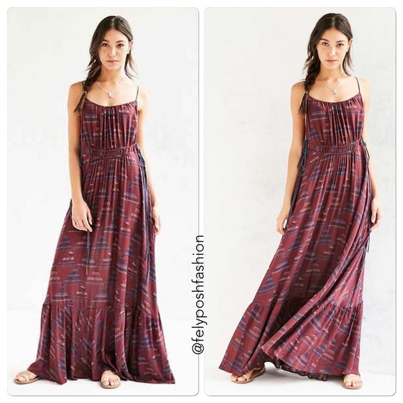 Urban Outfitter Ecote Triforce Tie-Side Maxi Dress - Picture 1 of 3