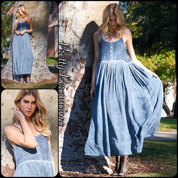 LAST ONE‼️ Blue Spaghetti Strap Flowy Maxi Dress - Picture 2 of 8