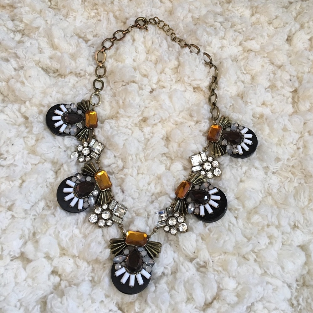 Statement necklace