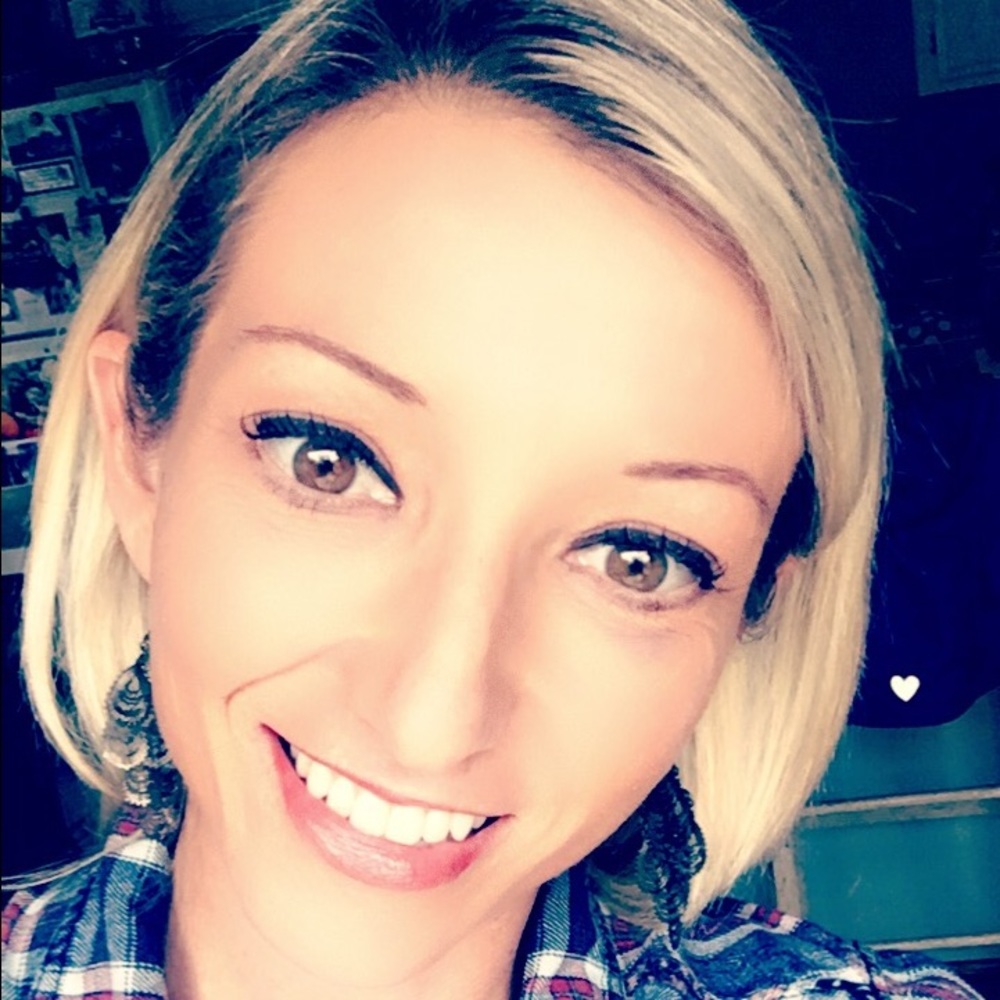 Meet your Posher, Nikki