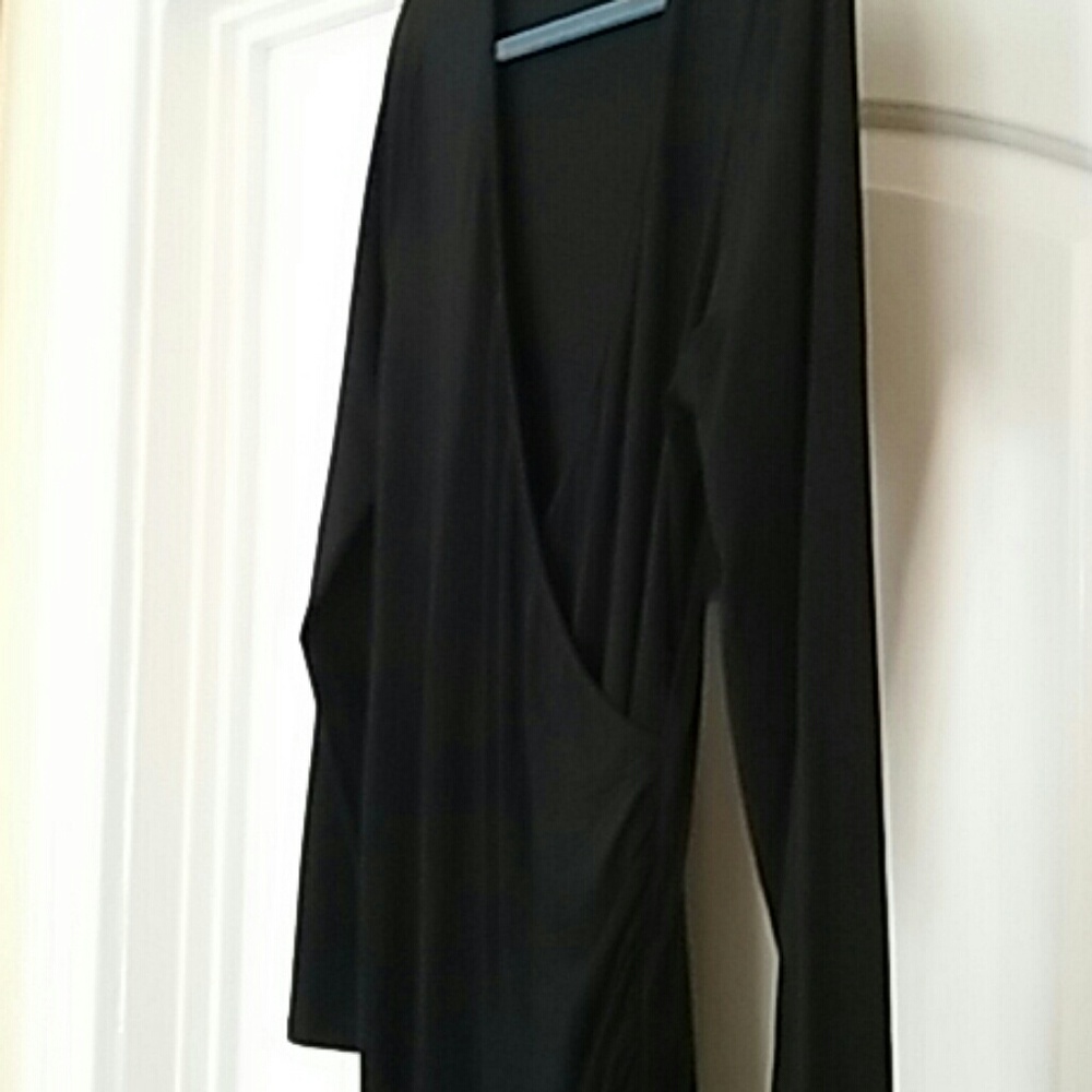 Dress - Picture 4 of 4