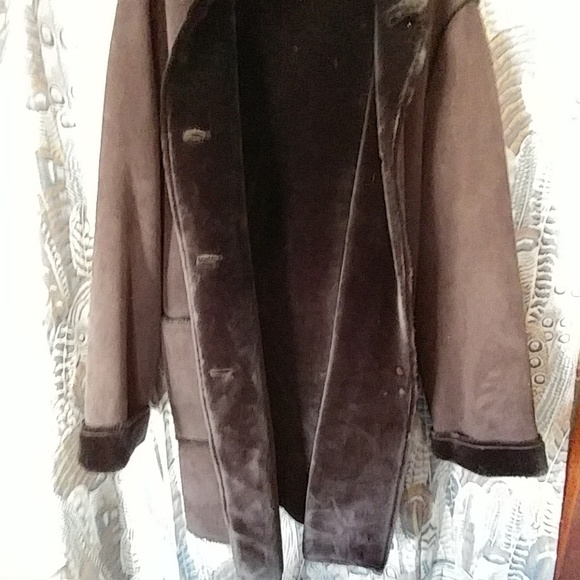 Coat - Picture 2 of 2