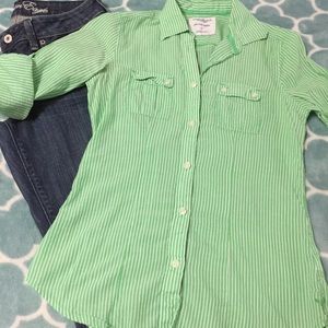 American Eagle Outfitters Button Up Shirt Size 0