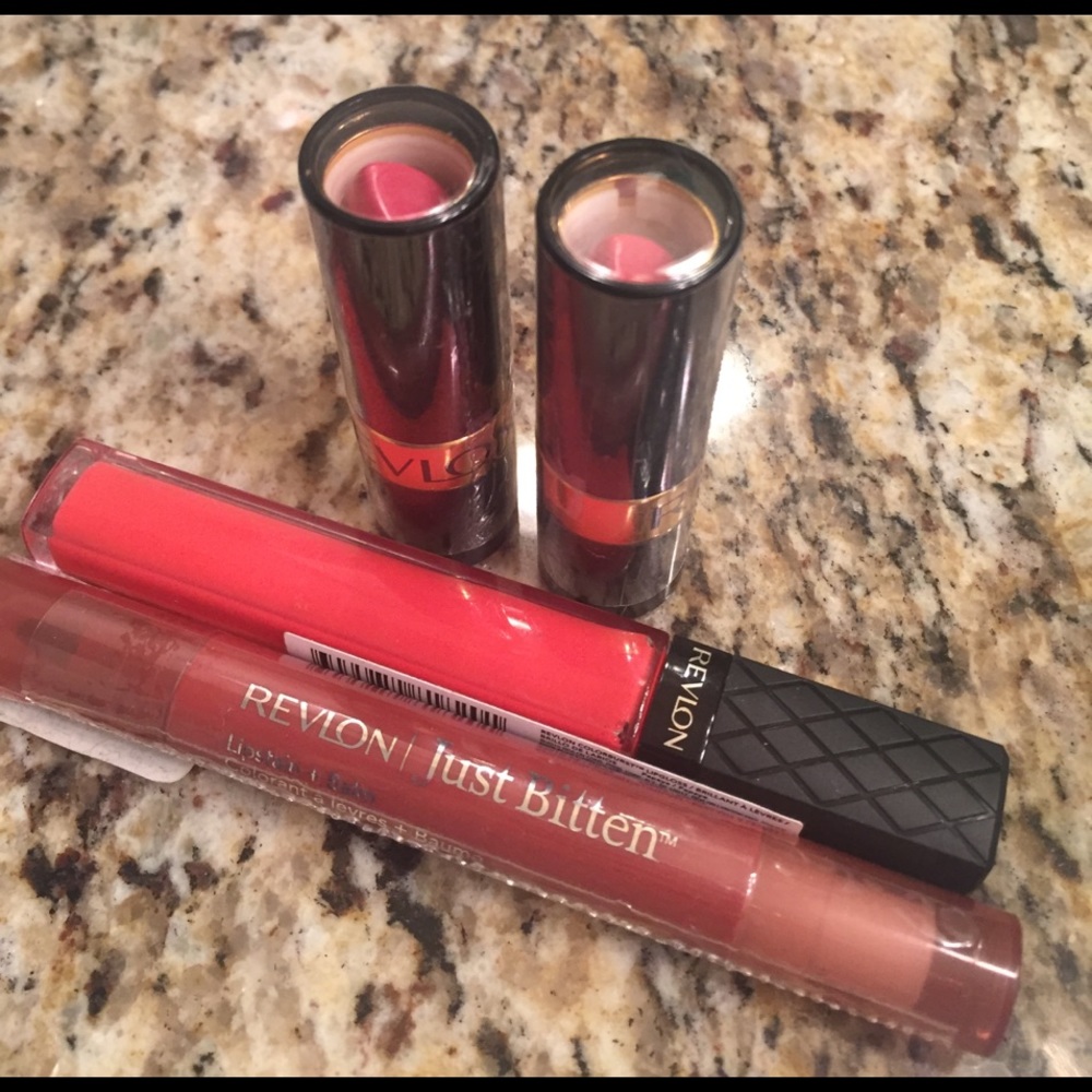 Revlon lip color bundle