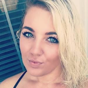 Meet your Posher, Paige