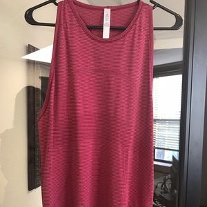 NWT Lululemon Swiftly Tech Tank. Size 12