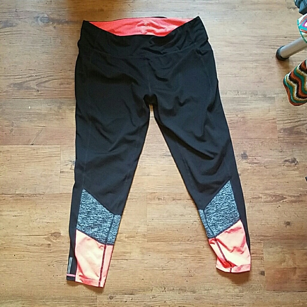 Athletic workout Capri's