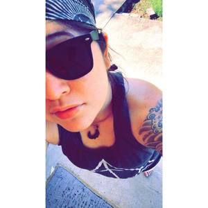 Meet your Posher, Crystal