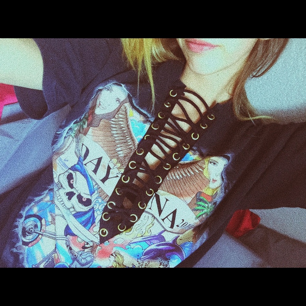 Lf lace up tee