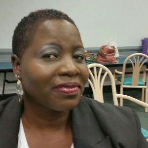 Meet your Posher, Norma