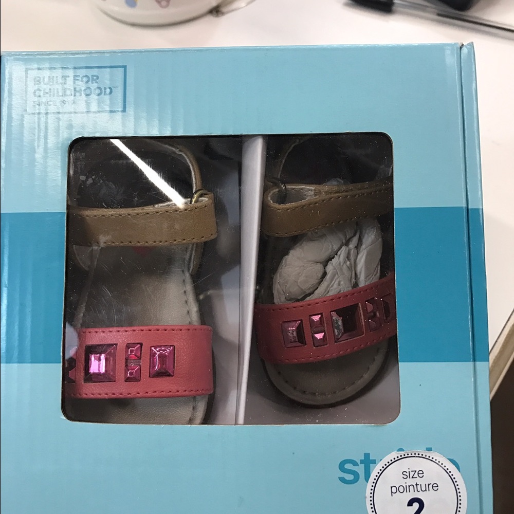 Infant girl sandals