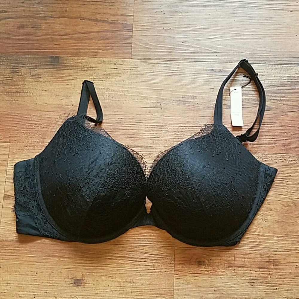 Brand new VS Bra