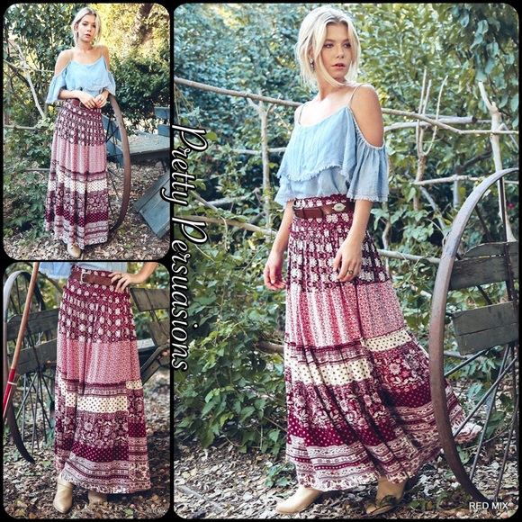SALE‼️ Elasticized Waist Boho Maxi Skirt - Picture 2 of 5