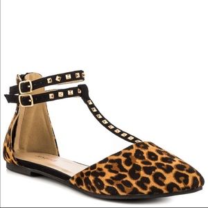 Just Fab Garland Leopard Flats With Stud Detail